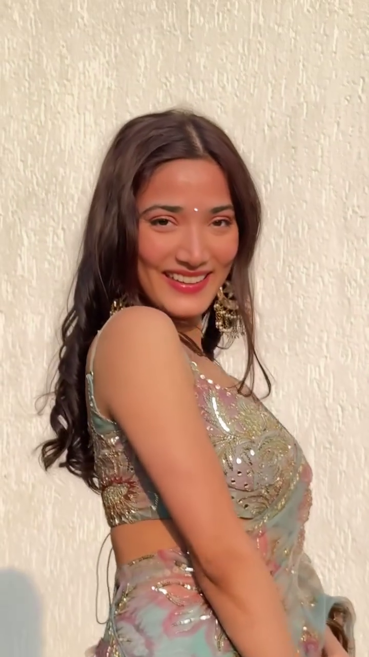 Elegant Pastel Embroidered Saree