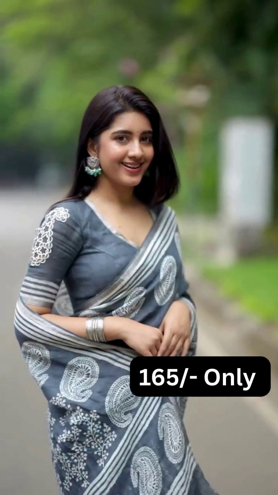 Elegant Grey Printed Saree