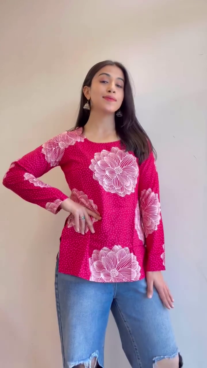 Chic Printed Casual Top Collection