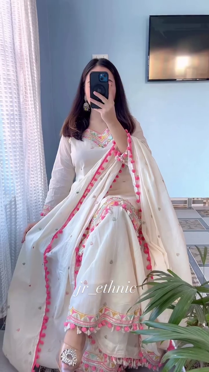 Embroidered Ethnic Suit Set